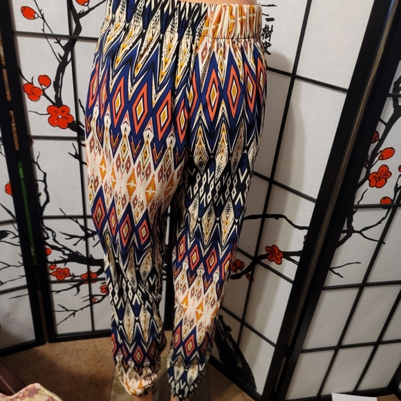 BOHEMIAN GEOMETRIC TRIBAL ART LADIES HAREEM PANTS IN BRIGHT COLORS/SIZE SMALL - Picture 6 of 12